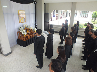 พิธีแสดงความอาลัยถวายแด่สมเด็จพระนางเจ้าสิริกิติ์ พระบรมราชินีนาถ พระบรมราชชนนีพันปีหลวง (วันที่ ๓ พฤศจิกายน ๒๕๖๘)