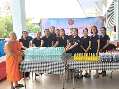 สำนักงานการตรวจเงินแผ่นดินภูมิภาคที่ ๙ (จังหวัดลำปาง) และสำนักตรวจเงินแผ่นดินจังหวัดลำปาง เป็นตัวแทนข้าราชการและลูกจ้าง สตภ. ๙ และ สตจ. ในพื้นที่รับผิดชอบ ๕ จังหวัด ได้จัดกิจกรรมจิตอาสา  CSR ตามโครงการ “สตง. จิตอาสา เราทำความดีด้วยหัวใจ” ในงานประชุมพระสังฆาธิการ ระดับเจ้าอาวาส รองเจ้าอาวาส ฯ ถวายน้ำแด่พระภิกษุสงฆ์ จำนวน ๙๙๐ รูป เพื่อถวายเป็นพระราชกุศลในโอกาส “การจัดกิจกรรมเฉลิมพระเกียรติ สมเด็จพระอริยวงศาคตญาณ สมเด็จพระสังฆราช สกลมหาสังฆปริณายก เนื่องในโอกาสการจัดงานฉลองพระชนมมายุ ๙๙ พรรษา ๒๖ มิถุนายน ๒๕๖๙” (วันที่ ๑๙ มิถุนายน ๒๕๖๙)
